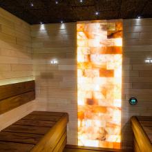Saunaispa | Декоративная стена из гималайской соли с LED подсветкой 600х2300